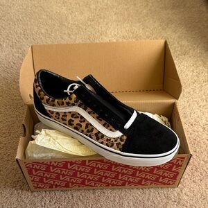 Vans Women's Black and Leopard Sneakers
